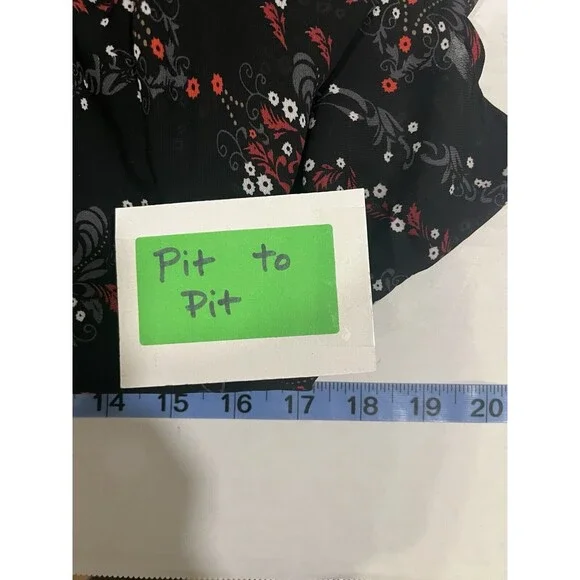 Doe & Rae Women’s Black w/Red Flowers Lace Dress Sz S Knee Length Gothic Witchy - Picture 12 of 15